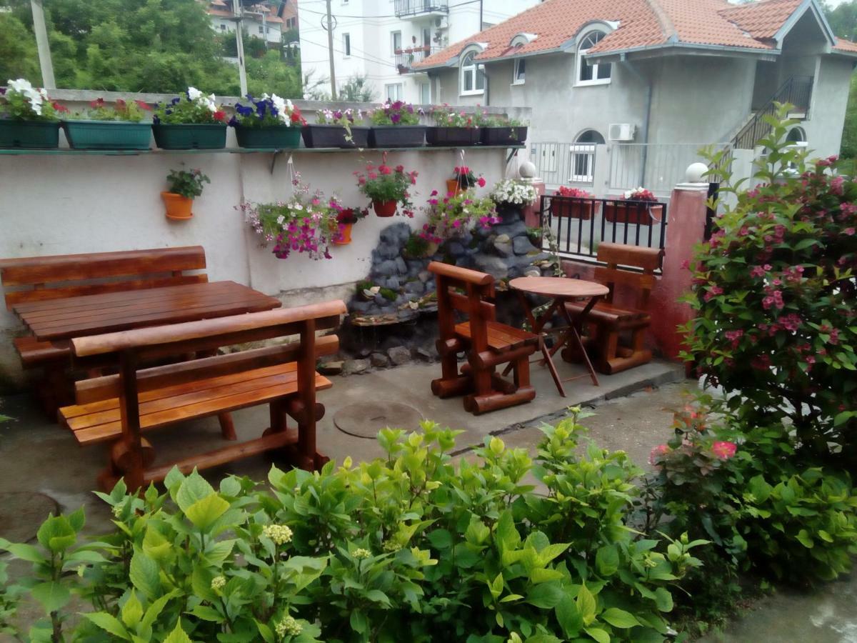 Guest House Mirijevski Konak ベオグラード エクステリア 写真