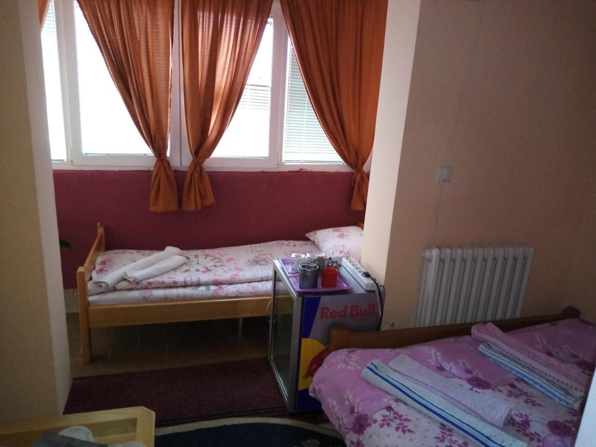 Guest House Mirijevski Konak ベオグラード エクステリア 写真
